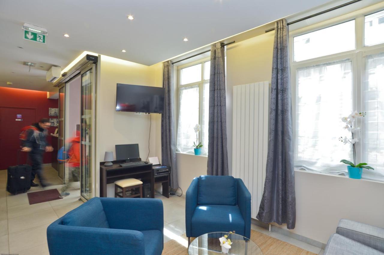 Hotel Du Quai De Seine Paris Exterior photo
